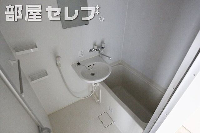 浴室