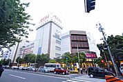 イオン八事店 157m
