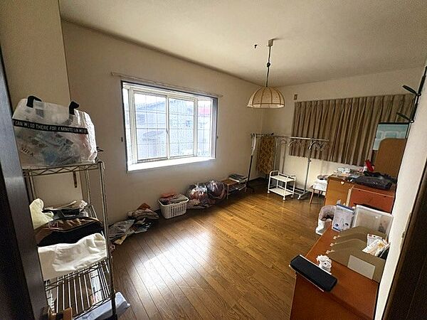 洋室を拡大表示