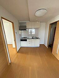 エスポワール西が丘 301 3階2DKのリビング/ダイニング