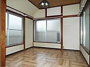 バルコニー側の洋室4.5帖