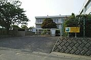 平井中学校 980m