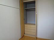 洋室クローゼット