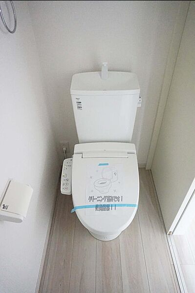 トイレを拡大表示