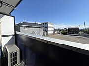 バルコニー（写真は202号室）