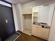 キッチン（写真は305号室）