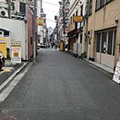 ビル前面道路