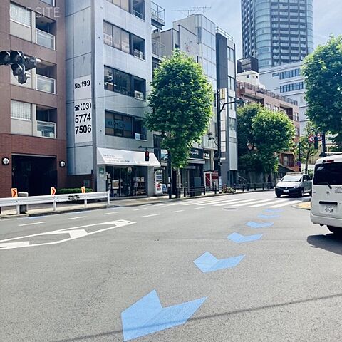 周辺