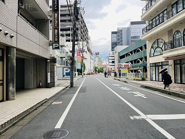 周辺