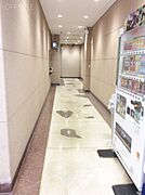 エントランスホール