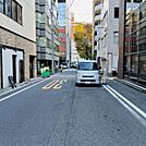ビル前面道路