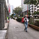 ビル前面道路