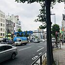 ビル前面道路