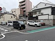 近隣の月極駐車場