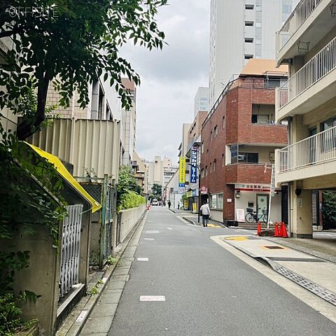 周辺