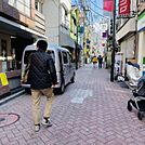 ビル前面道路