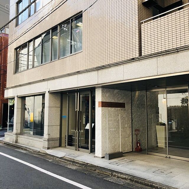 9 / 19