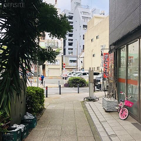 周辺