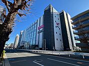 目黒通り沿いのイオンまで5分ほどです