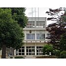 小学校「佐久市立臼田小学校まで436ｍ」