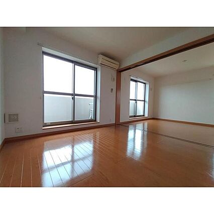 パインプラザ_内装_4