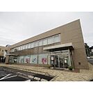銀行「八十二銀行小諸支店まで933ｍ」