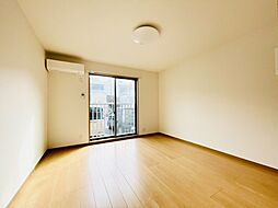 ウィートハウス 103 1階ワンルームのリビング/ダイニング