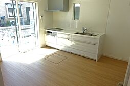 草田貸家 1階4DKのリビング/ダイニング