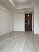 写真は別部屋です。