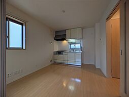 メゾン・ハマダ 301 3階2DKのリビング/ダイニング