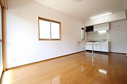 メープルリーフコート 101 1階1LDKのリビング/ダイニング