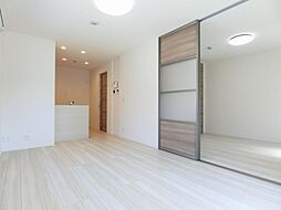 リオッサ 103 1階2LDKのリビング/ダイニング