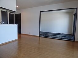 フォブール川内 102