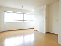 藤井ビル 301 3階3LDKのリビング/ダイニング