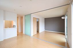 コモドＹ・Ｔ 202 2階2LDKのリビング/ダイニング