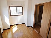 同物件別号室のものです。