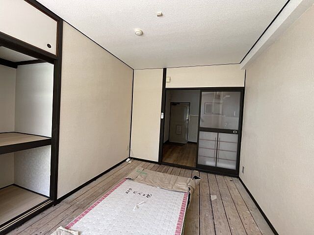 寝室
