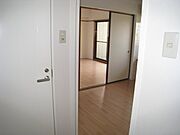 同物件別号室のものです。