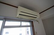 写真は別号室です。