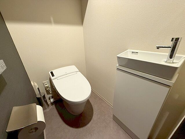 トイレ 調布ザ・ハウス 1階/-