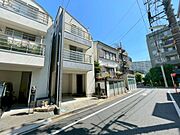 リフォーム済で室内大変キレイですまるで新築のような美しい仕上がりながら、立地や価格は中古物件の魅力