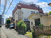 ベッドタウンの八王子駅まで徒歩14分。駅までは明るい道のりで安心の住環境建蔽率・容積率の高い土地