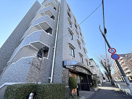 教育施設・買い物施設が充実の便利な住環境。