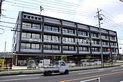 新城市役所 695m