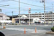 セブンイレブン豊川蔵子6丁目店 212m