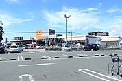 DCMカーマ豊川東店 1277m