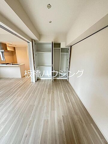 寝室