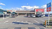 バロー近江店まで約1,100m