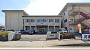 彦根市立河瀬小学校まで約1,000m