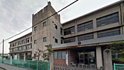 彦根市立稲枝東小学校まで約800m